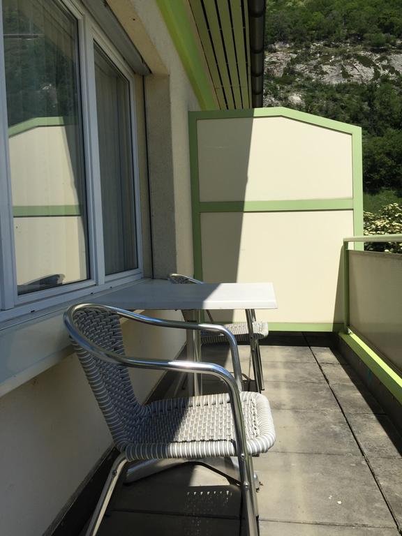 Roemerhof - Hotel With Self Check-In Brigerbad Extérieur photo