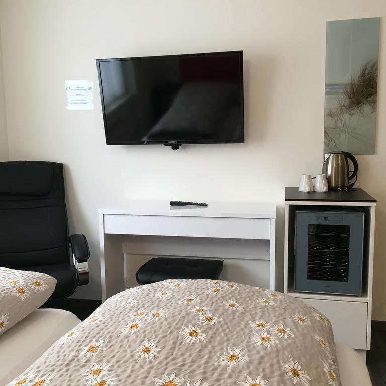 Roemerhof - Hotel With Self Check-In Brigerbad Extérieur photo